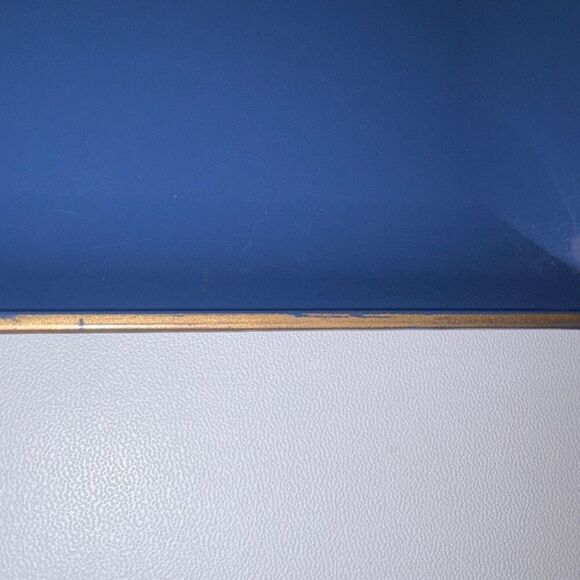 Metal  Decorative Tray with White Cat - Picture 10 of 11